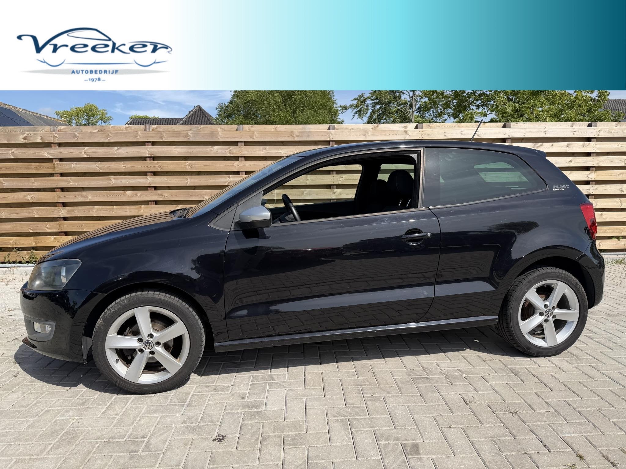 Volkswagen Polo 1.2-12V Trendline, Voorwielaandrijving, Euro 5, 1198 cc, Zwart