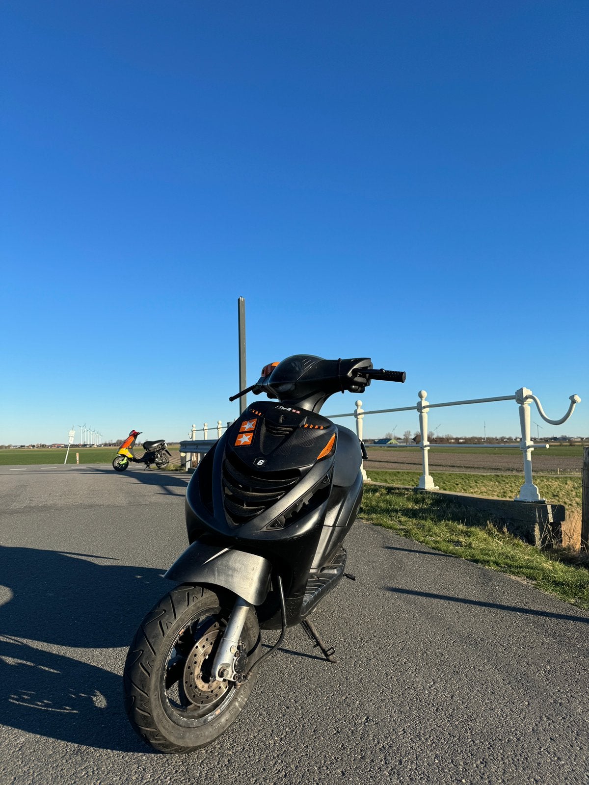 Piaggio Zip 70cc 2-takt | Volledig opgebouwde stage6, Fietsen en Brommers, Ophalen, Zo goed als nieuw, Tweetakt, Zip