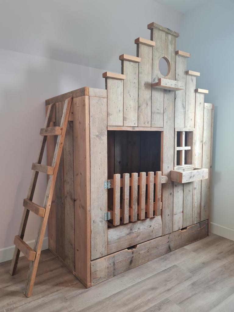 Vogelnest bed, Ophalen, Zo goed als nieuw, Meisje