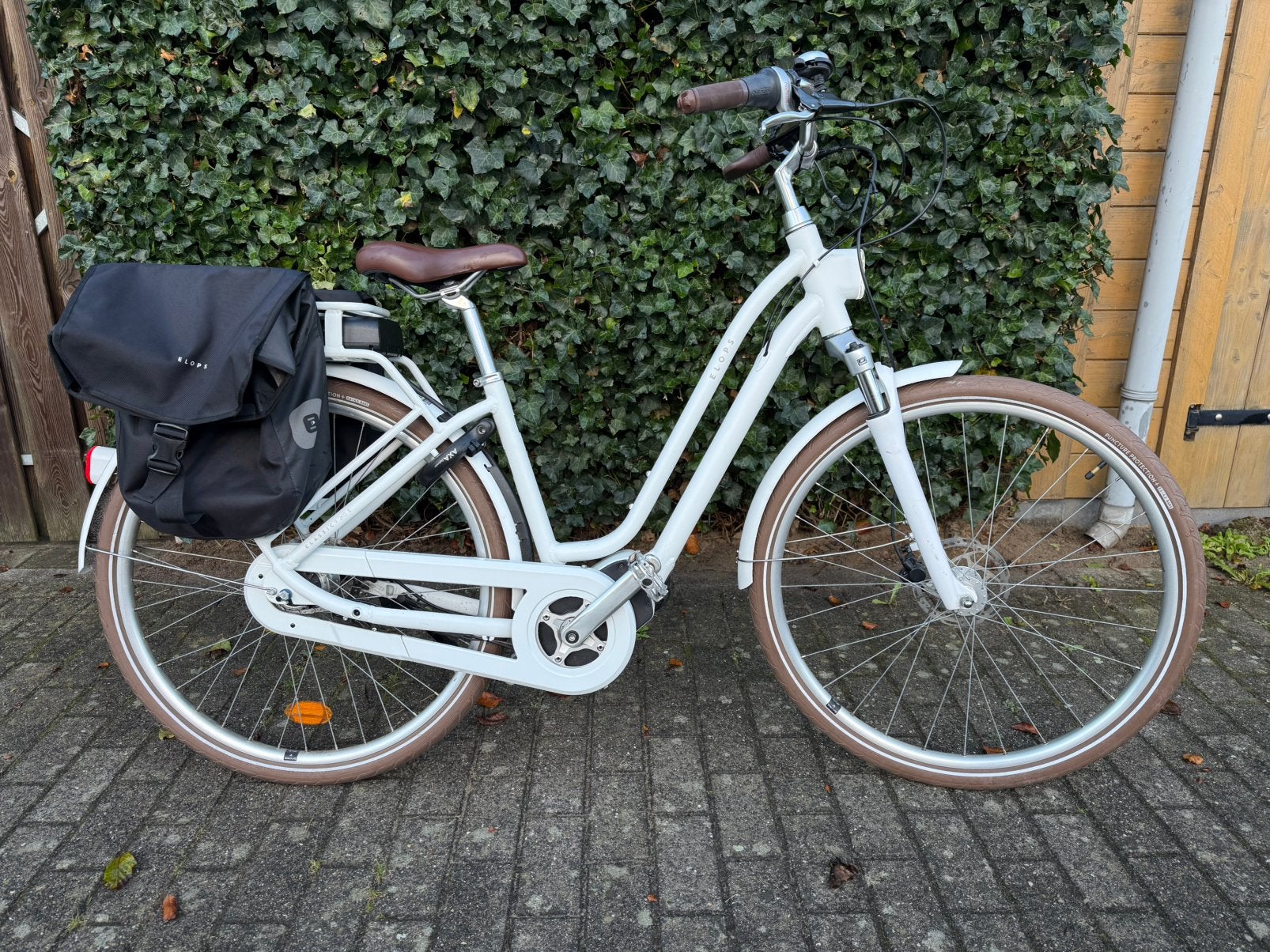 Elops 920E Connect e-bike (lage instap), Ophalen, Zo goed als nieuw, Overige merken
