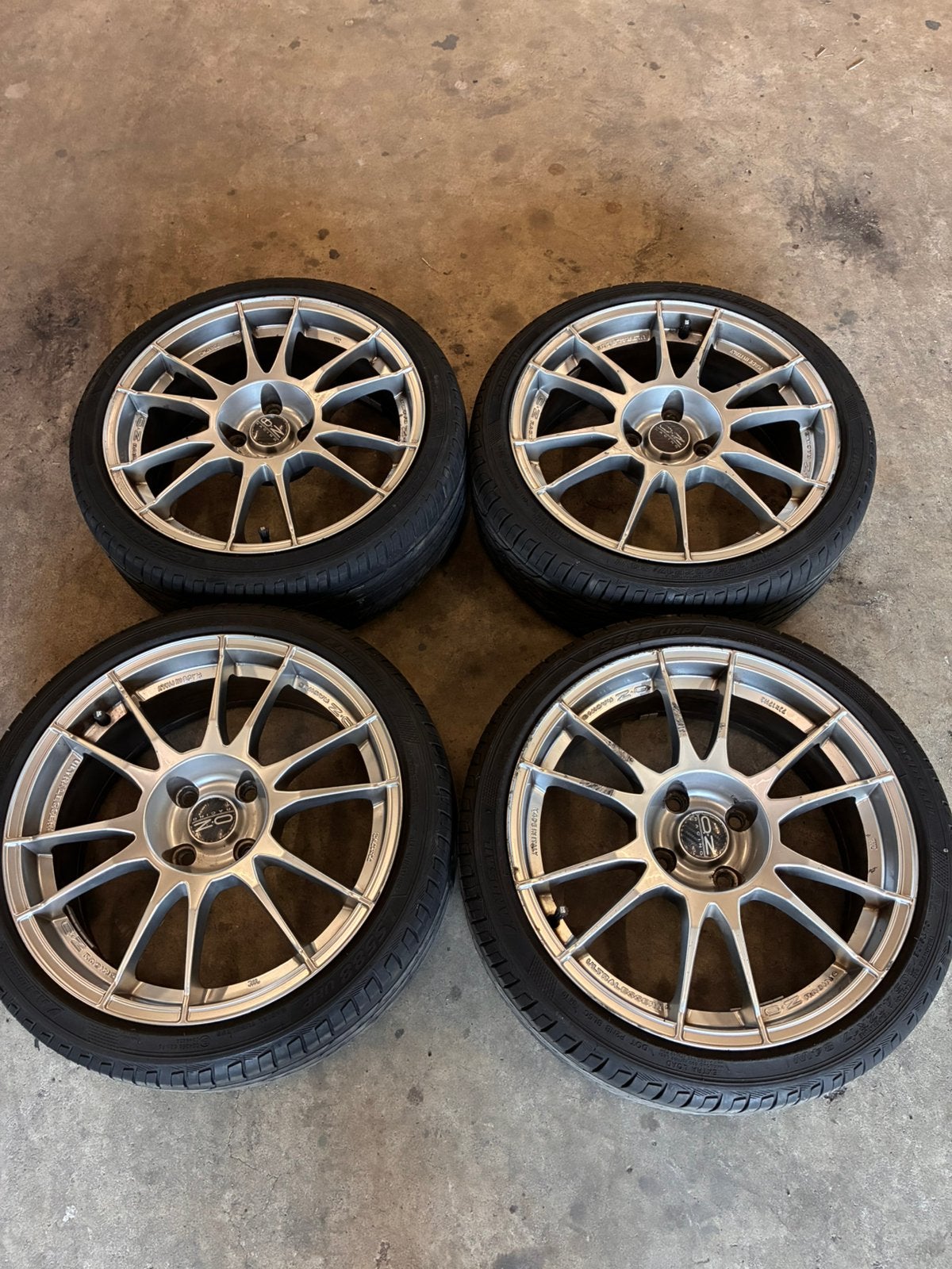 OZ Ultraleggera 17 inch ET 25, Ophalen of Verzenden, Gebruikt
