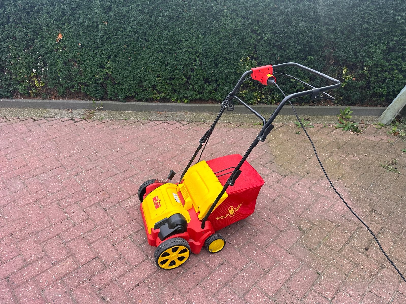 Wolf-Garten VS 302 E Verticuteermachine - Zo goed als nieuw