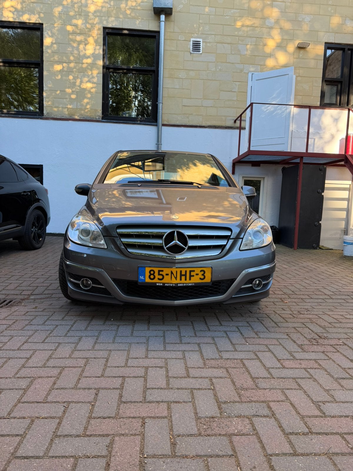 Mercedes-B-Klasse Automaat 1.7 B170  Nieuwe Apk tot feb 2027, Auto's, Zwart, 4 cilinders, Leder en Stof, 14 km/l