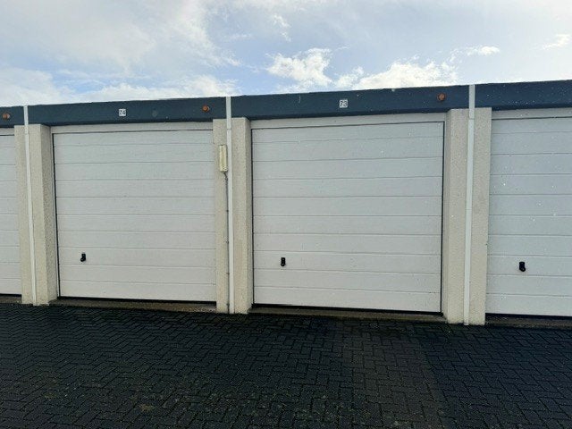 Garagebox te huur 21m2 Lelystad 225,- pm, Huizen en Kamers, Flevoland