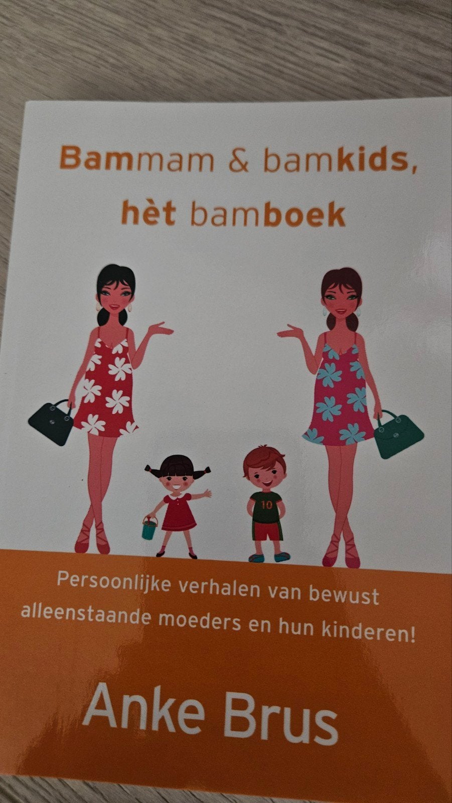 Bammam & bamkids, hèt bamboek - Anke Brus, Boeken, Literatuur, Gelezen, Nederland, Ophalen of Verzenden