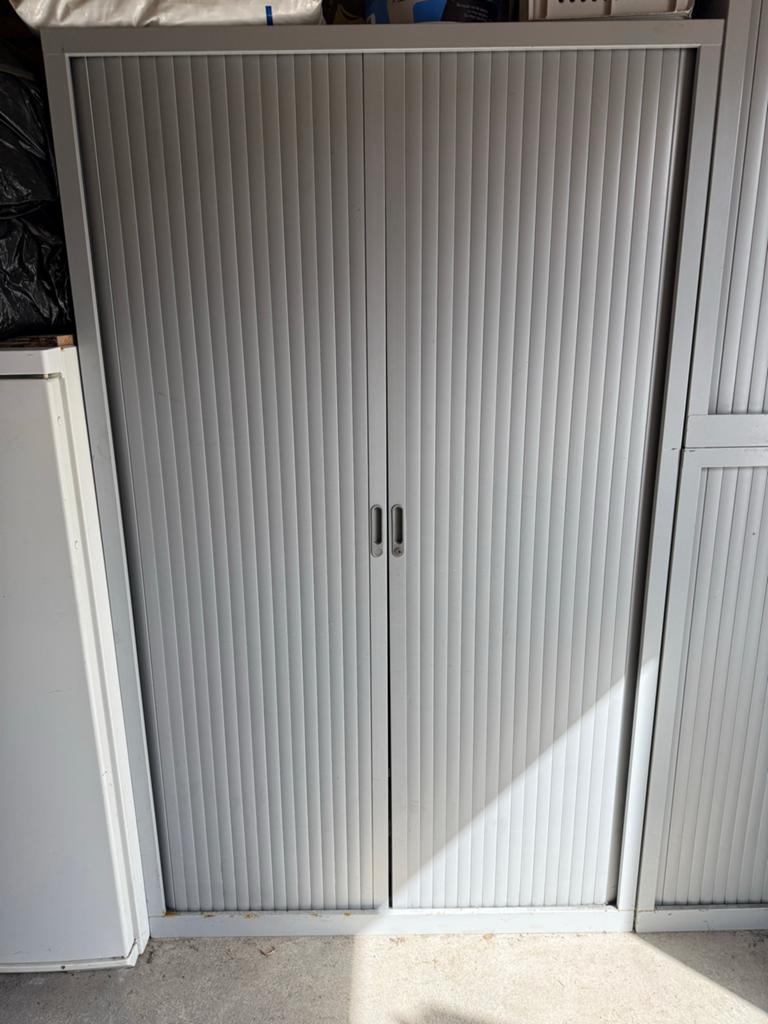 Metalen kast met schuif/roldeuren, Huis en Inrichting, Kasten | Overige, Ophalen, Gebruikt