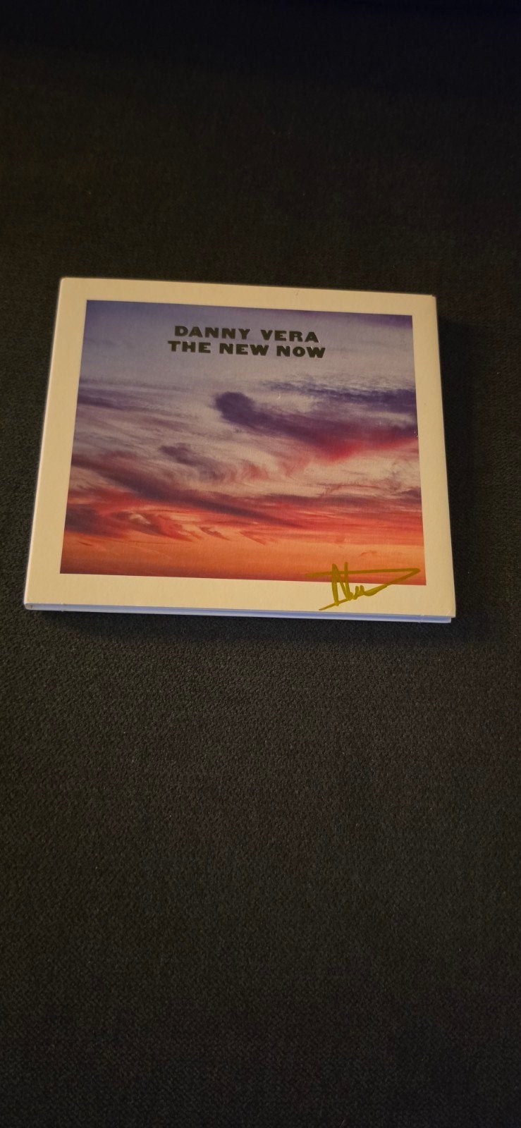 Danny Vera - The New Now CD - Gesigneerd - Nieuwstaat, Inclusief doosje, Ophalen of Verzenden, Zo goed als nieuw, Singer-songwriter
