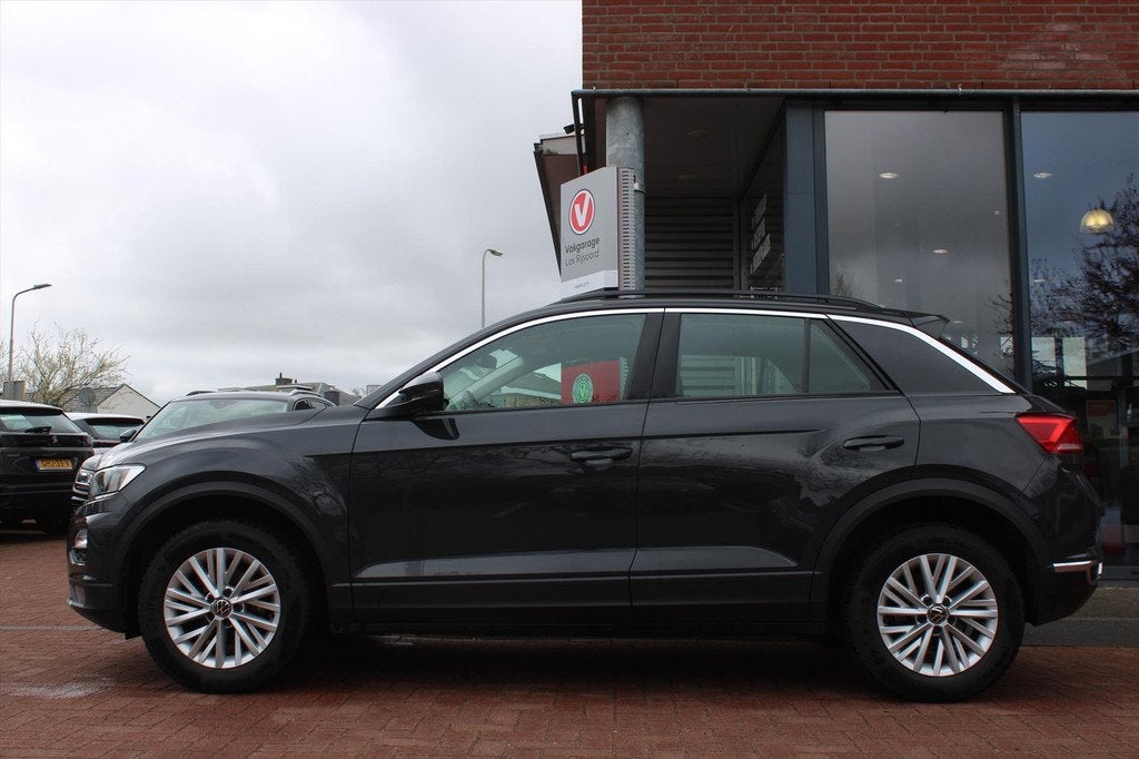 VOLKSWAGEN T-Roc 1.0 TSI Style | Adaptive Cruise Control | A, Voorwielaandrijving, Stof, Gebruikt, 1194 kg