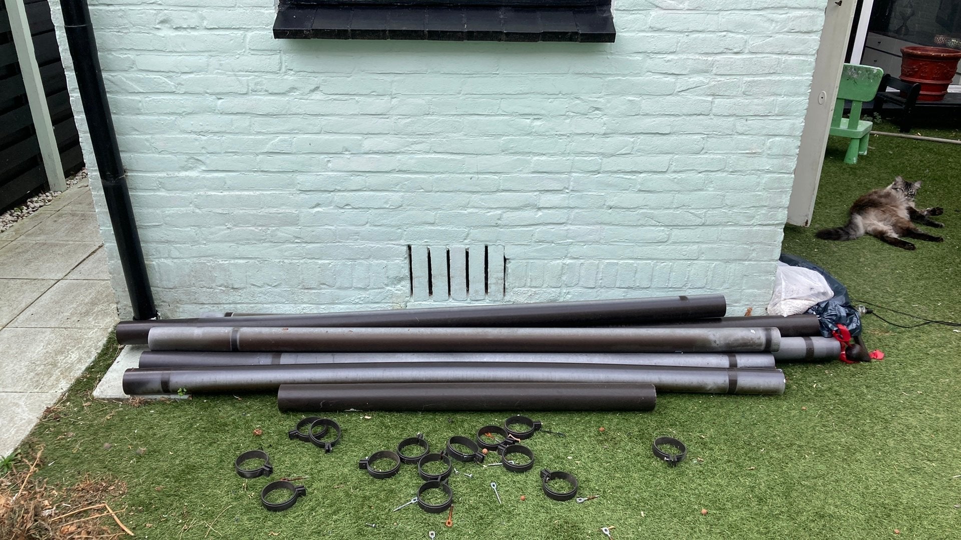 7 PVC regenpijpen, Tuin en Terras, Ophalen, Zo goed als nieuw