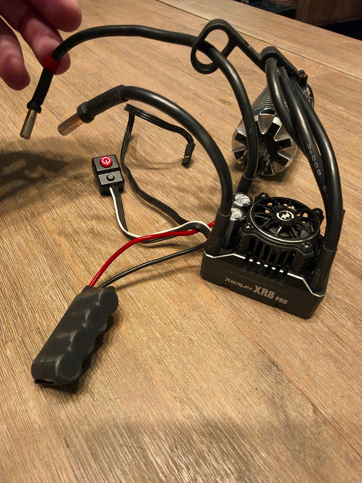 hobbywing xr8 pro g3 met Taurus 2280KV v2, Elektro, Ophalen of Verzenden, Zo goed als nieuw, Onderdeel