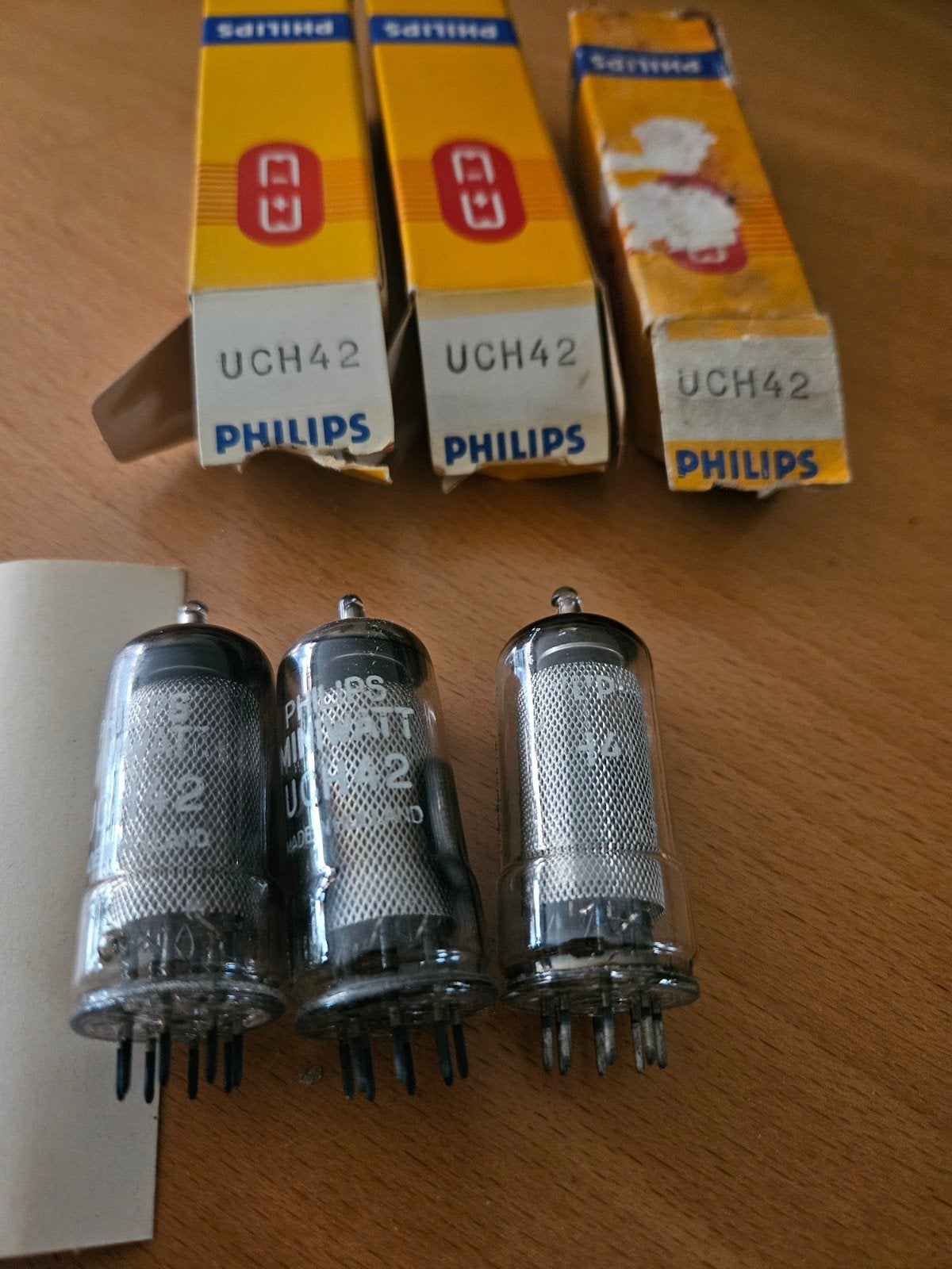 3x Philips UCH42 buizen - werking onbekend, Ophalen of Verzenden