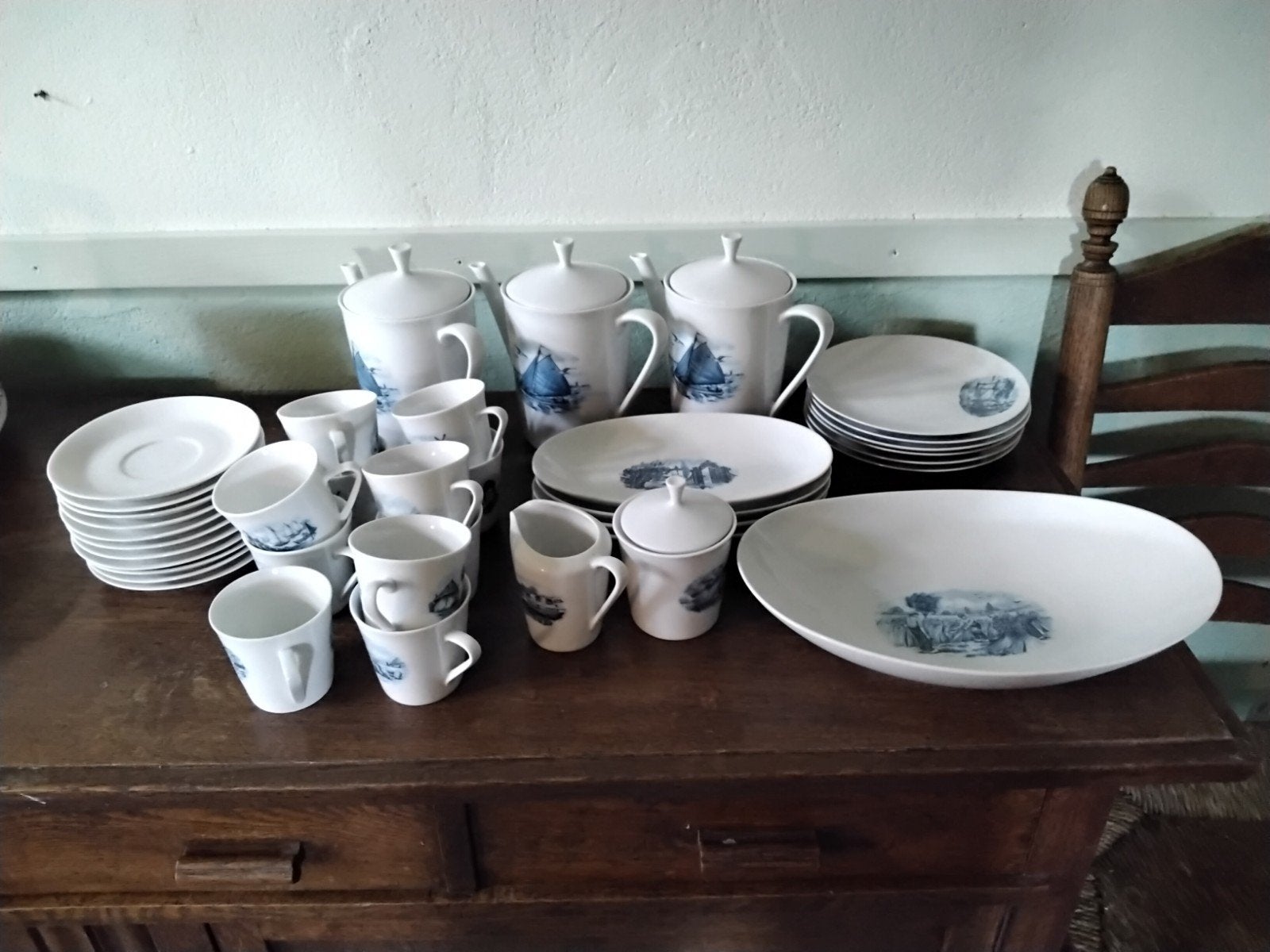 Remia servies met Streek afbeeldingen, Ophalen