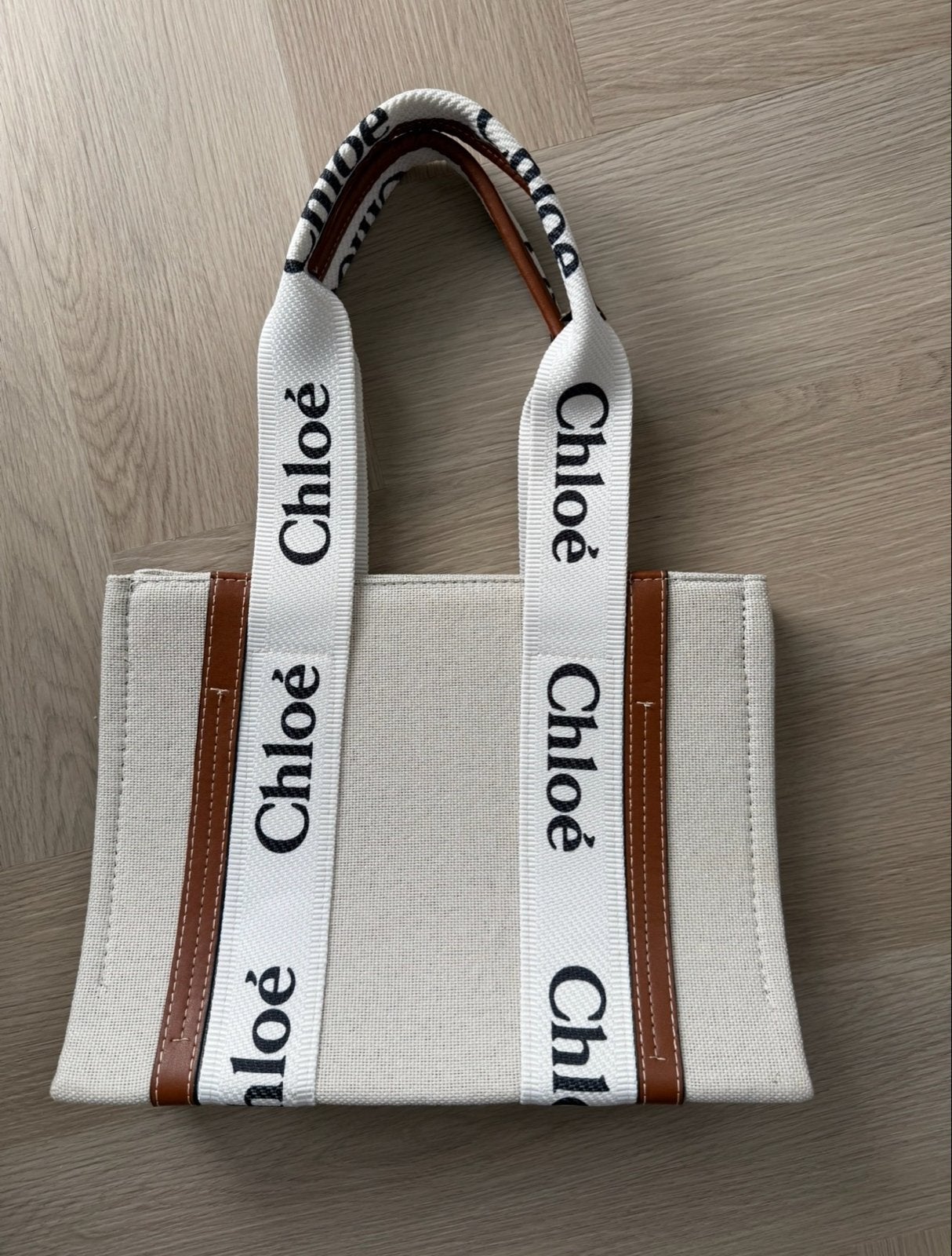 Chloé damestas, Ophalen of Verzenden, Zo goed als nieuw, Beige, Shopper