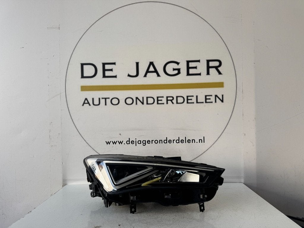 SEAT LEON 4 5FB 5FA LED KOPLAMPEN SET 5FB941007G 5FB941008G, Auto-onderdelen, Verlichting, Gebruikt, Autovia A-2, Km 585 585
08760  Martorell, ES