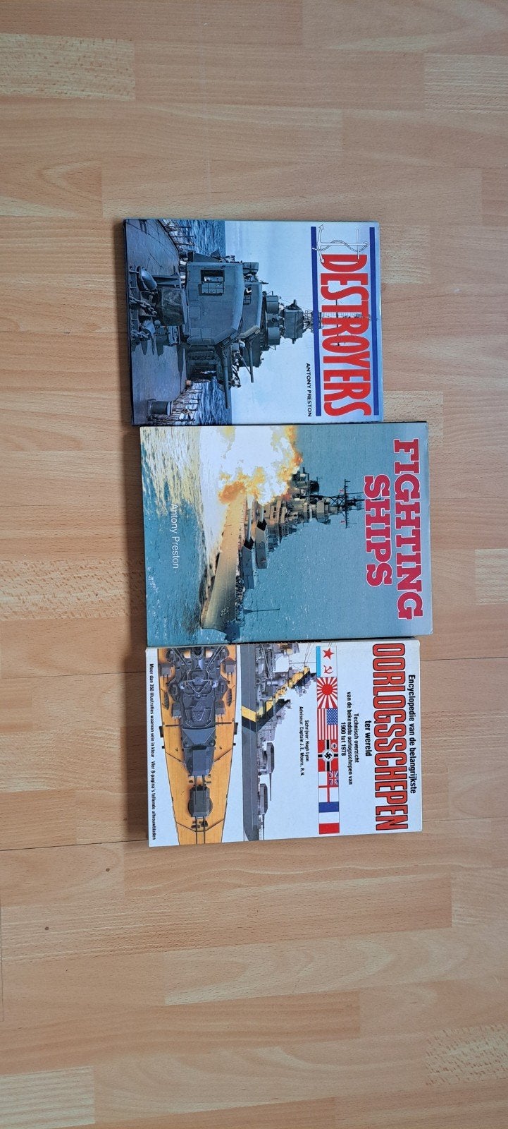 3 boeken over oorlogsschepen:Destroyers, Fighting Ships, Enc, Gelezen, Marine, Ophalen of Verzenden, Antony Preston, Hugh Lyon