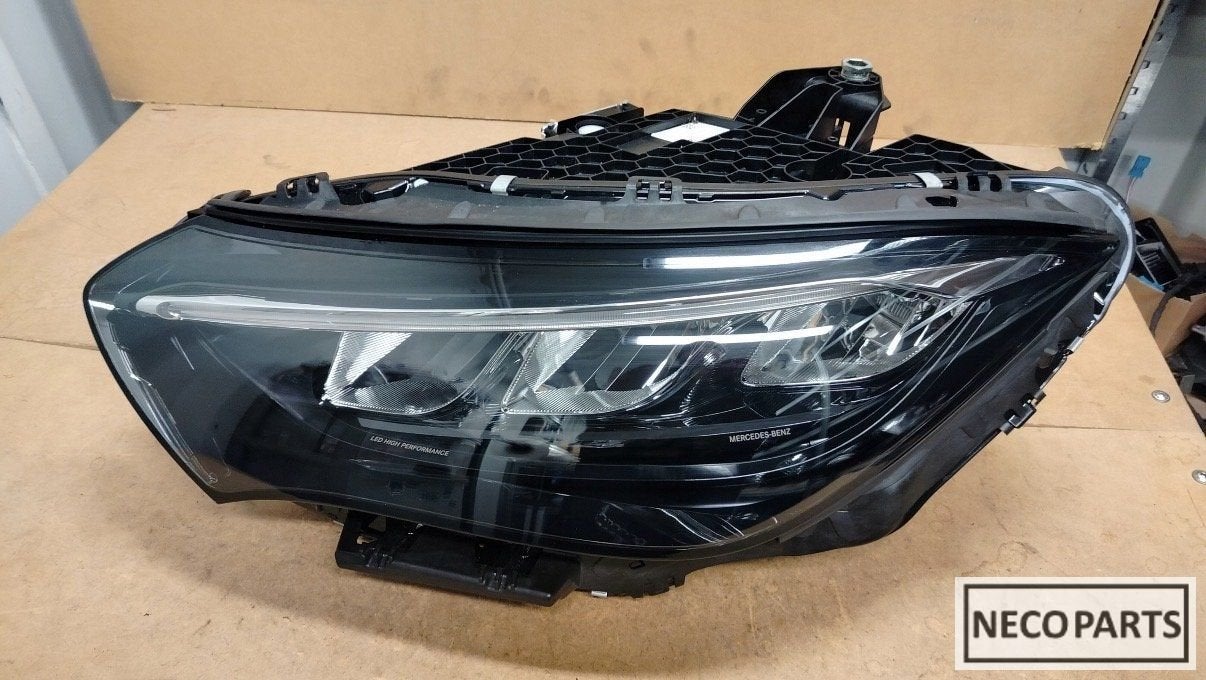 MERCEDES EQE LED HIGH PERFORMANCE KOPLAMP A2959060300, Gebruikt, -, Ophalen of Verzenden, -