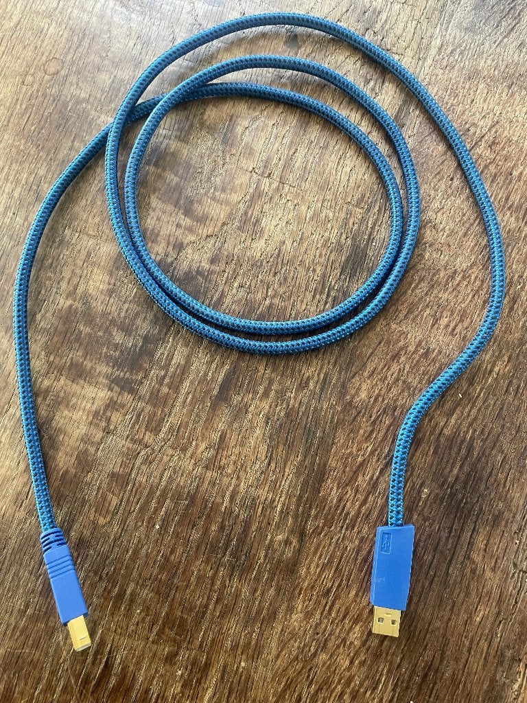 Furutech GT2 USB kabel, 1,8m, Ophalen of Verzenden, Zo goed als nieuw, Minder dan 2 meter, Interlink-kabel
