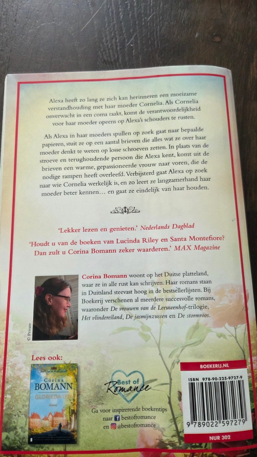 De Rozentuin - Corina Bomann (Roman), Ophalen of Verzenden, Zo goed als nieuw, Corina Bomann, Nederland