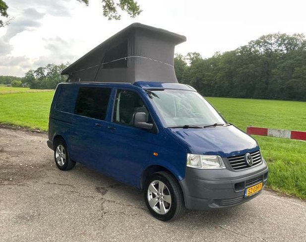 VW Transporter T5 Buscamper met Hefdak 1.9 TDI, Caravans en Kamperen, Campers, Volkswagen, Fietsendrager, Particulier, Koelkast