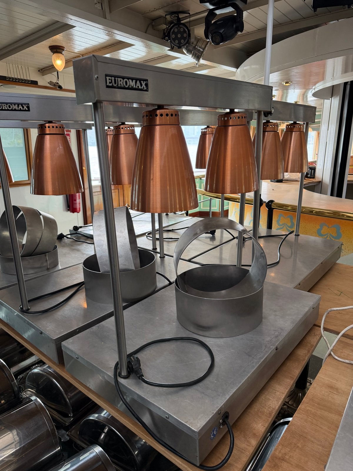 10x Euromax Warmhoudplaten met Koperen Lampen, Ophalen