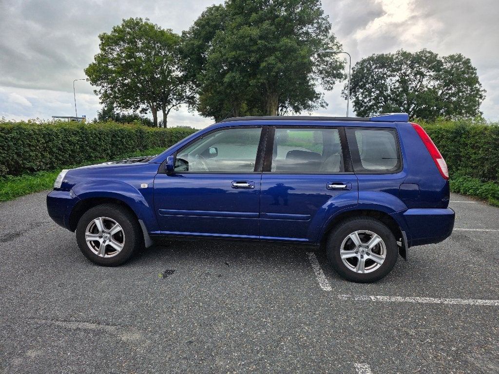 Nissan X-Trail 2.0 4WD 140PK 2005 Blauw, 1998 cc, Stof, Elektrische ramen, 4 cilinders