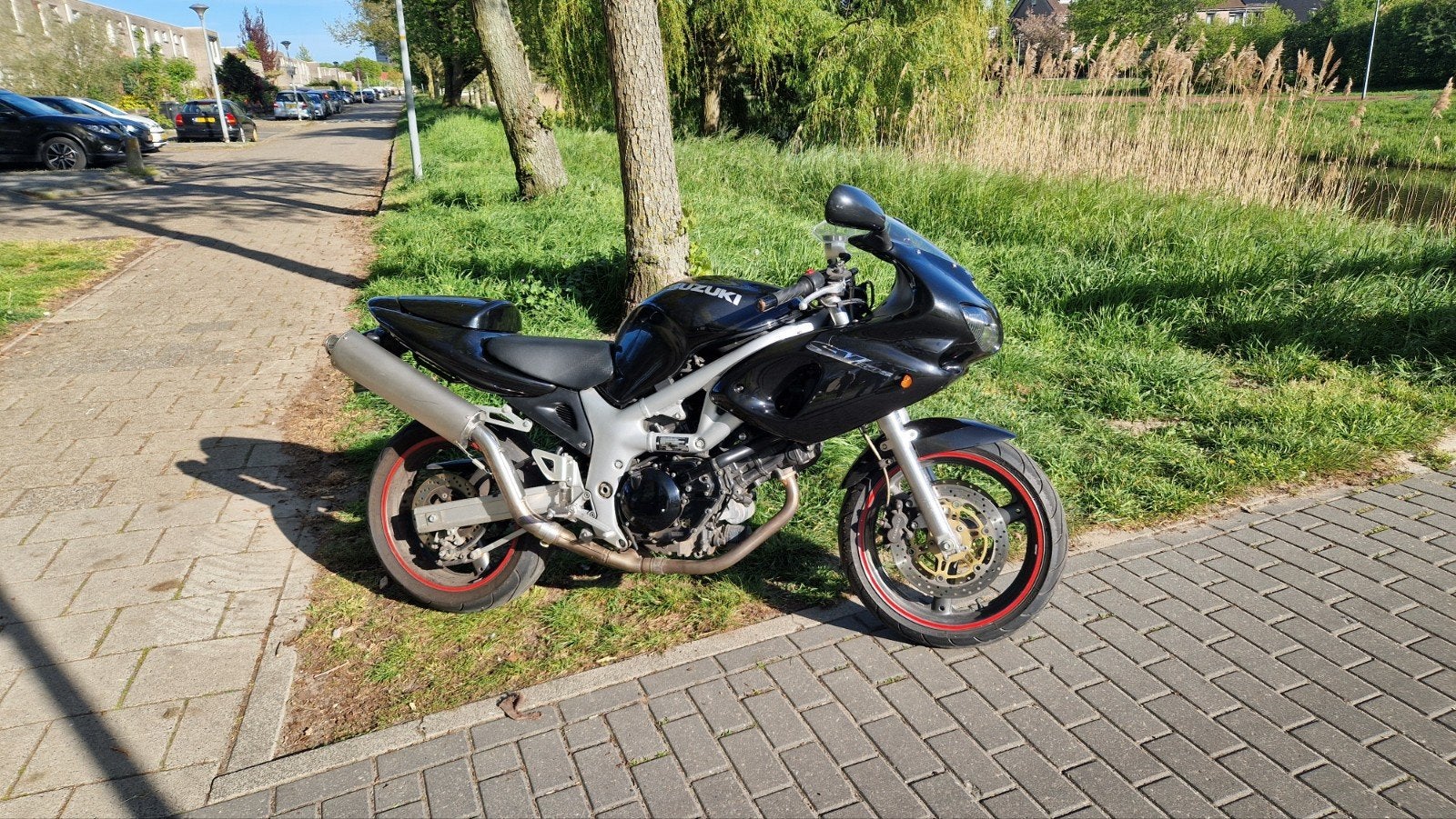 Suzuki SV 650 S uit 2001 - Weinig kilometers, Motoren, 2 cilinders, Motorrijbewijs A, Gebruikt, Meer dan 35 kW