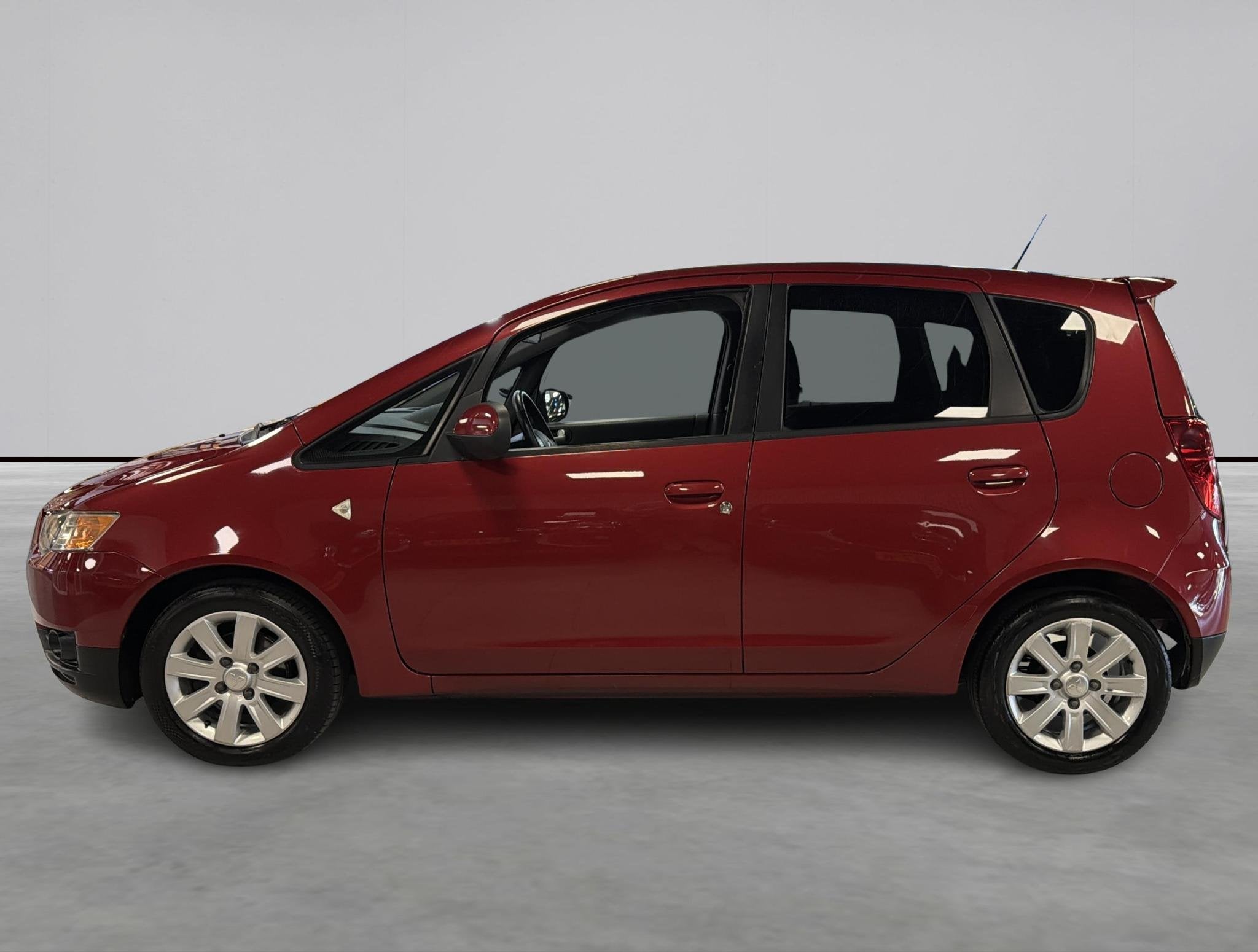 Mitsubishi Colt 1.3 Intro Edition 100% dealer onderhouden, Stof, Gebruikt, 31 €/maand, Colt