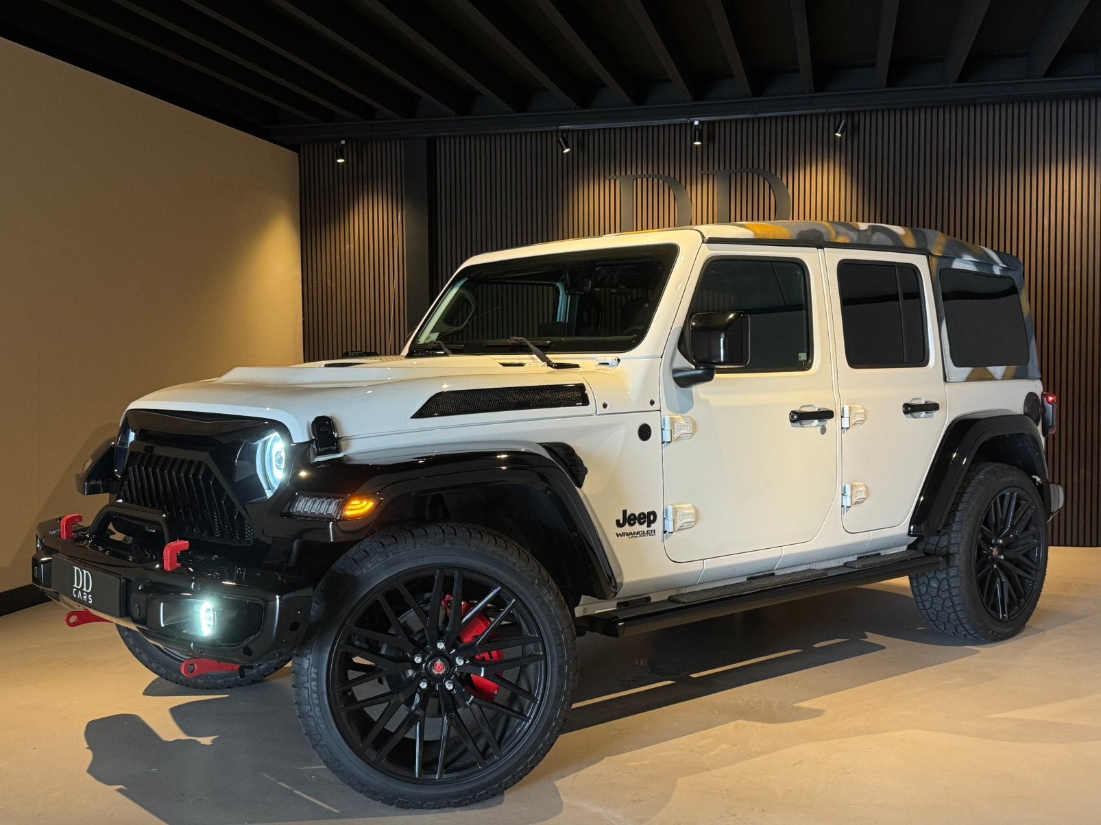 Jeep Wrangler Unlimited 2.0T | BRUTE LOOK | Cabrio | Custom, Automaat, Dealer onderhouden, 450 kg, 1995 cc
