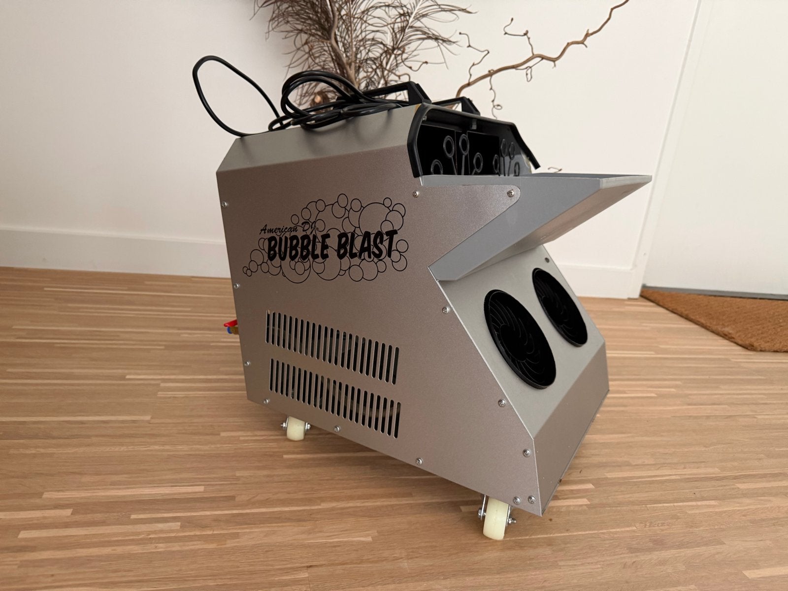 American DJ Bubble Blast - Professionele Bellenblaasmachine, Ophalen of Verzenden, Gebruikt, Feestartikel, Overige