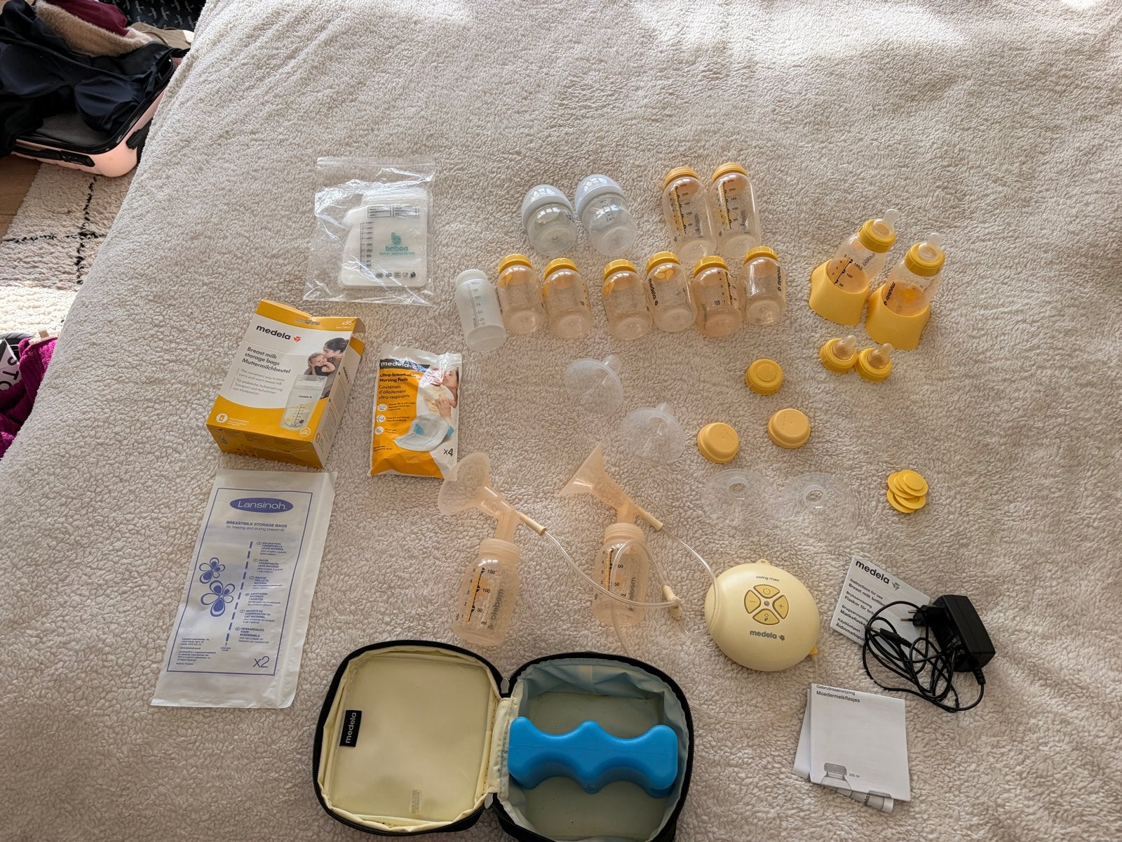 Medela Swing Maxi borstkolf met complete accessoireset, Medela, Borstkolf, Ophalen of Verzenden, Zo goed als nieuw