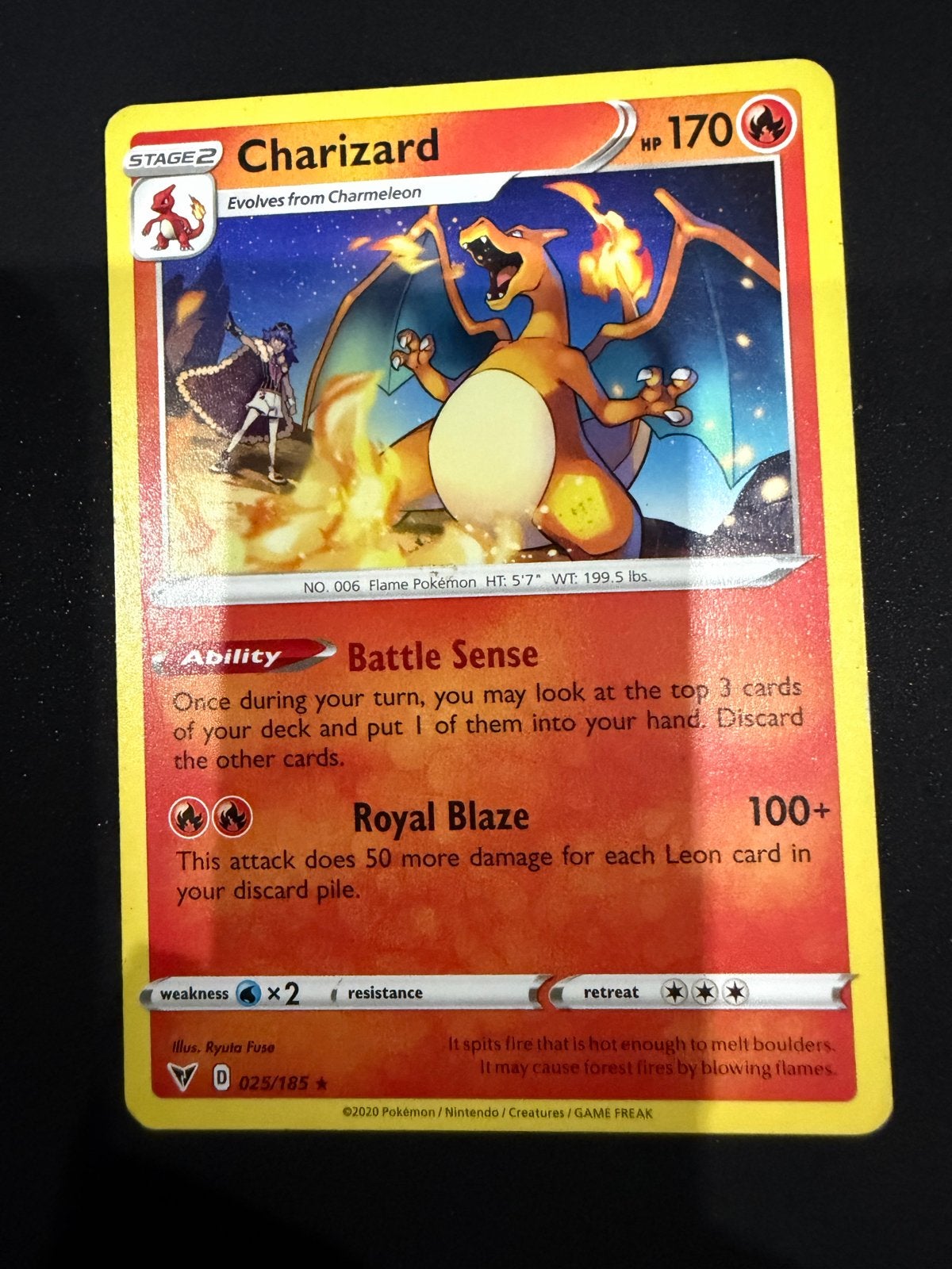 Charizard Pokémon Kaart 025/185 - Battle Sense, Ophalen of Verzenden, Zo goed als nieuw, Losse kaart