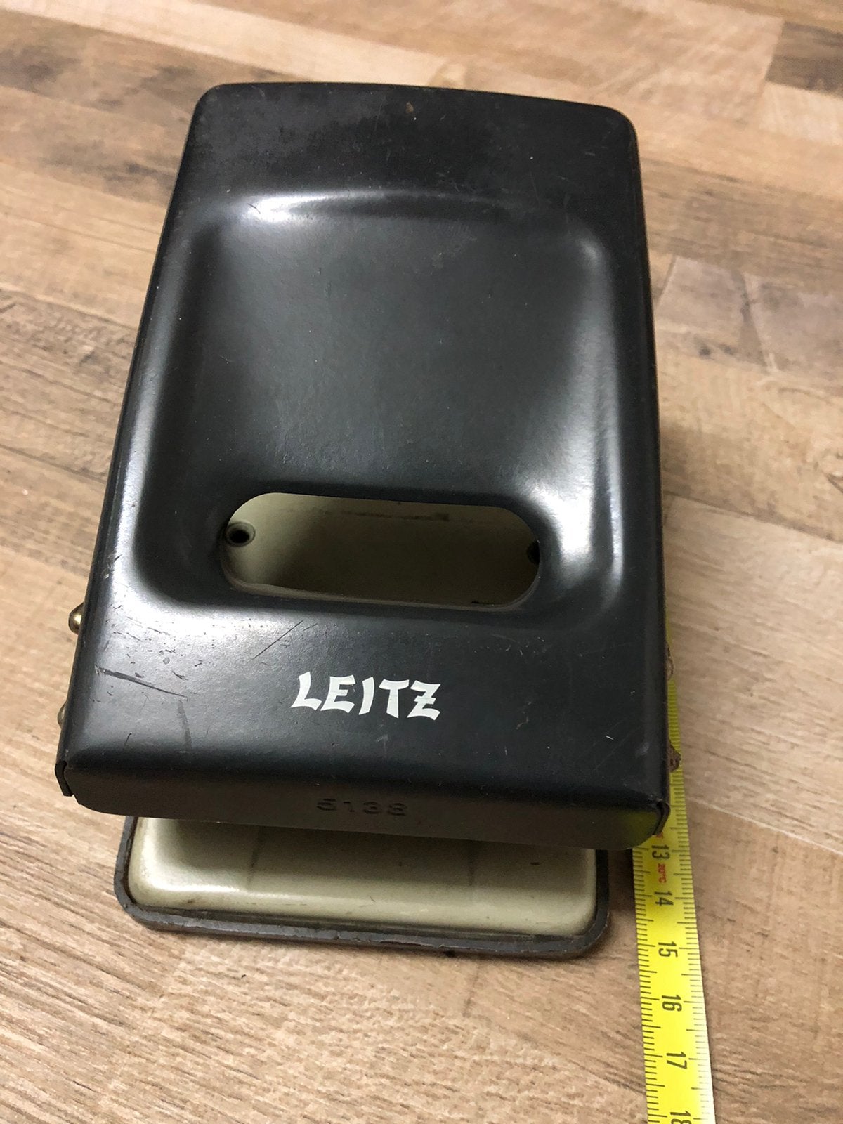 Leitz perforator, Diversen, Bureau-accessoires, Ophalen of Verzenden, Zo goed als nieuw
