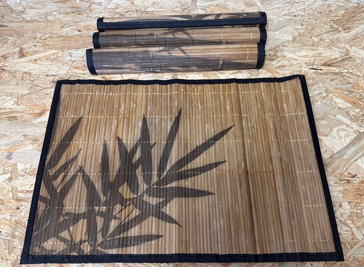 4 placemats, Overige typen, Ophalen, Gebruikt