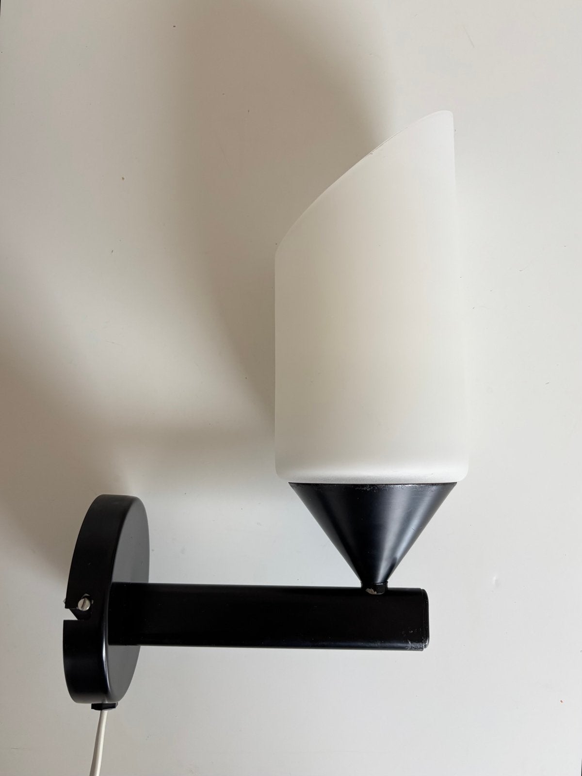 Mooie vintage wandlamp, glas en metaal, jaren 60/70, Gebruikt, -, Zwart, -