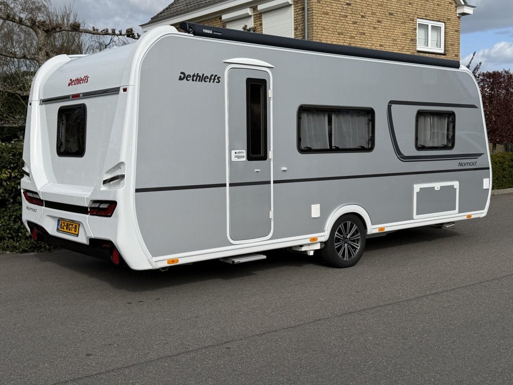 Dethleffs Nomad 520 ELT Mover,luifel,Airco,inruil auto mog., Schokbreker, Rondzit, Bedrijf, Dethleffs