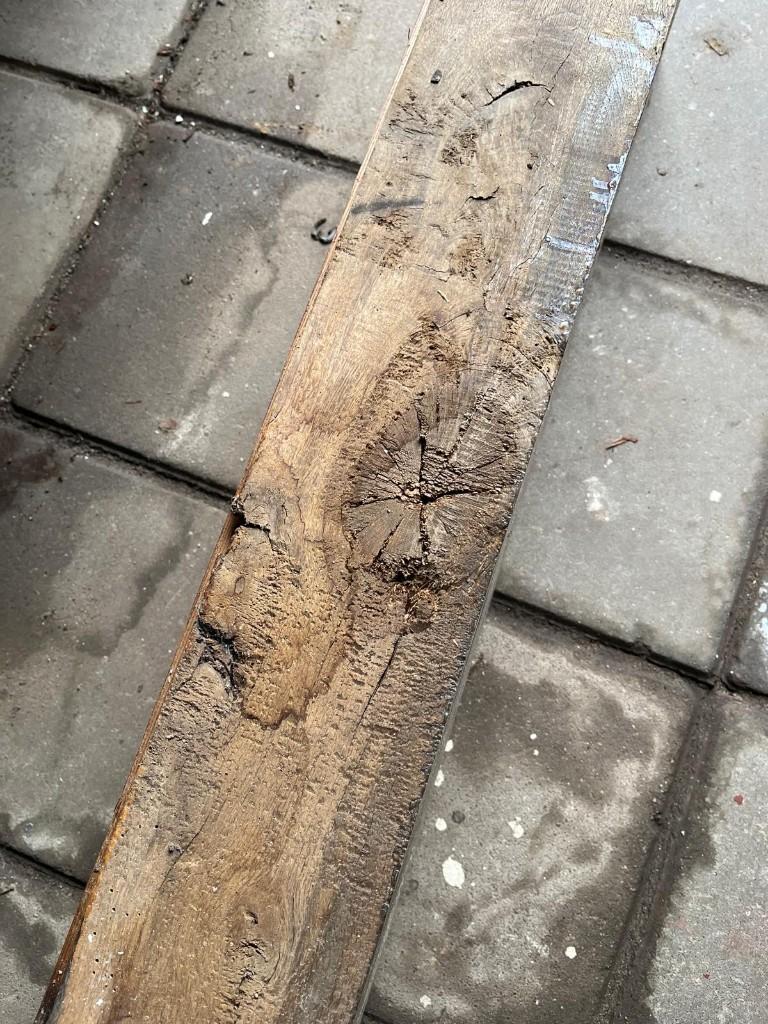 Zwaar oud eiken balk/gebintbalk, Doe-het-zelf en Verbouw, Hout en Planken, Ophalen, Gebruikt, Eiken, 250 tot 300 cm