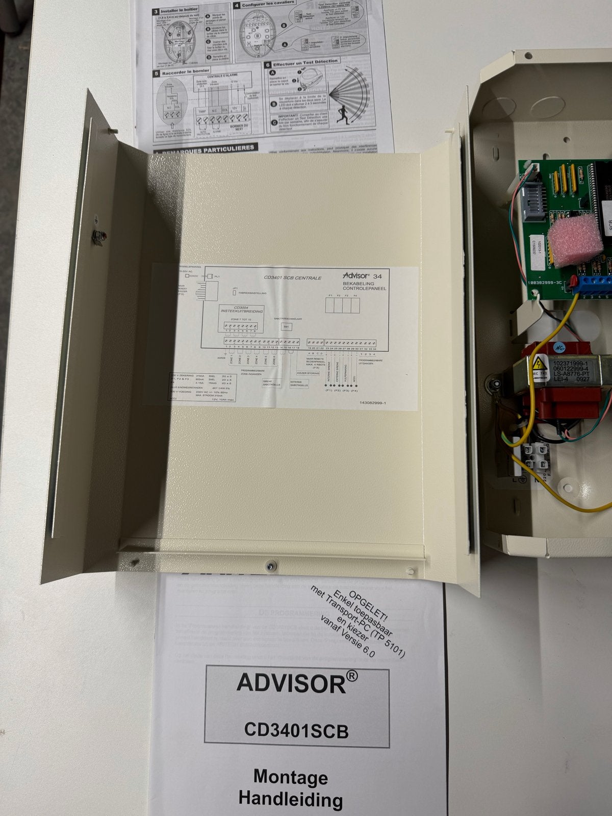 Aritech Advisor CD3401SCB Alarmsysteem Compleet, Ophalen of Verzenden, Zo goed als nieuw, Compleet systeem, Beweging