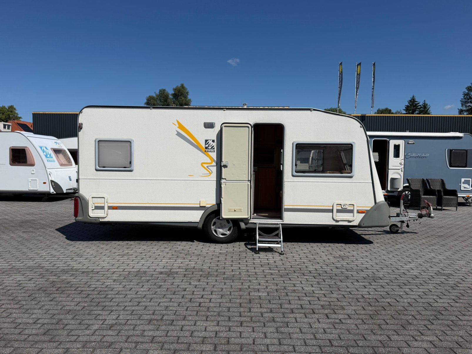 500 FU Sudwind met mover, luifel, voortent, Caravans en Kamperen, Caravans, Rondzit, Frans bed, Schokbreker, Particulier