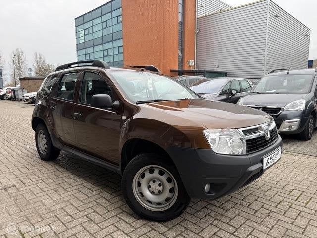 Dacia Duster 1.6 Benzine Ambiance Trekhaak Hoge instap, Auto's, 13 km/l, Gebruikt, 1225 kg, 4 cilinders