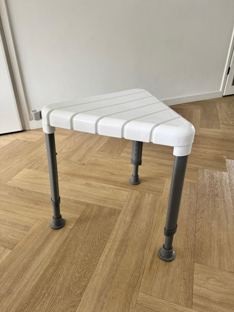 Douche krukje verstelbaar, Ophalen, Zo goed als nieuw, Hout