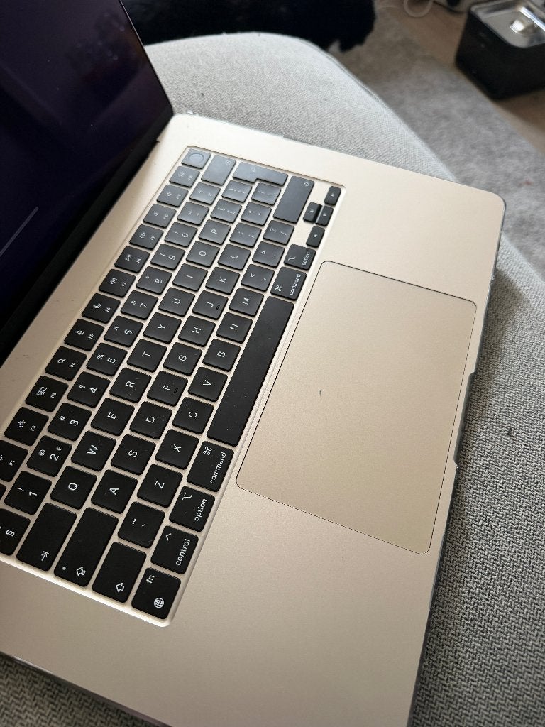 Apple MacBook Air (2023) M2 / 15 inch / 8GB/256GB, Ophalen, 256 GB, 8 GB, Zo goed als nieuw