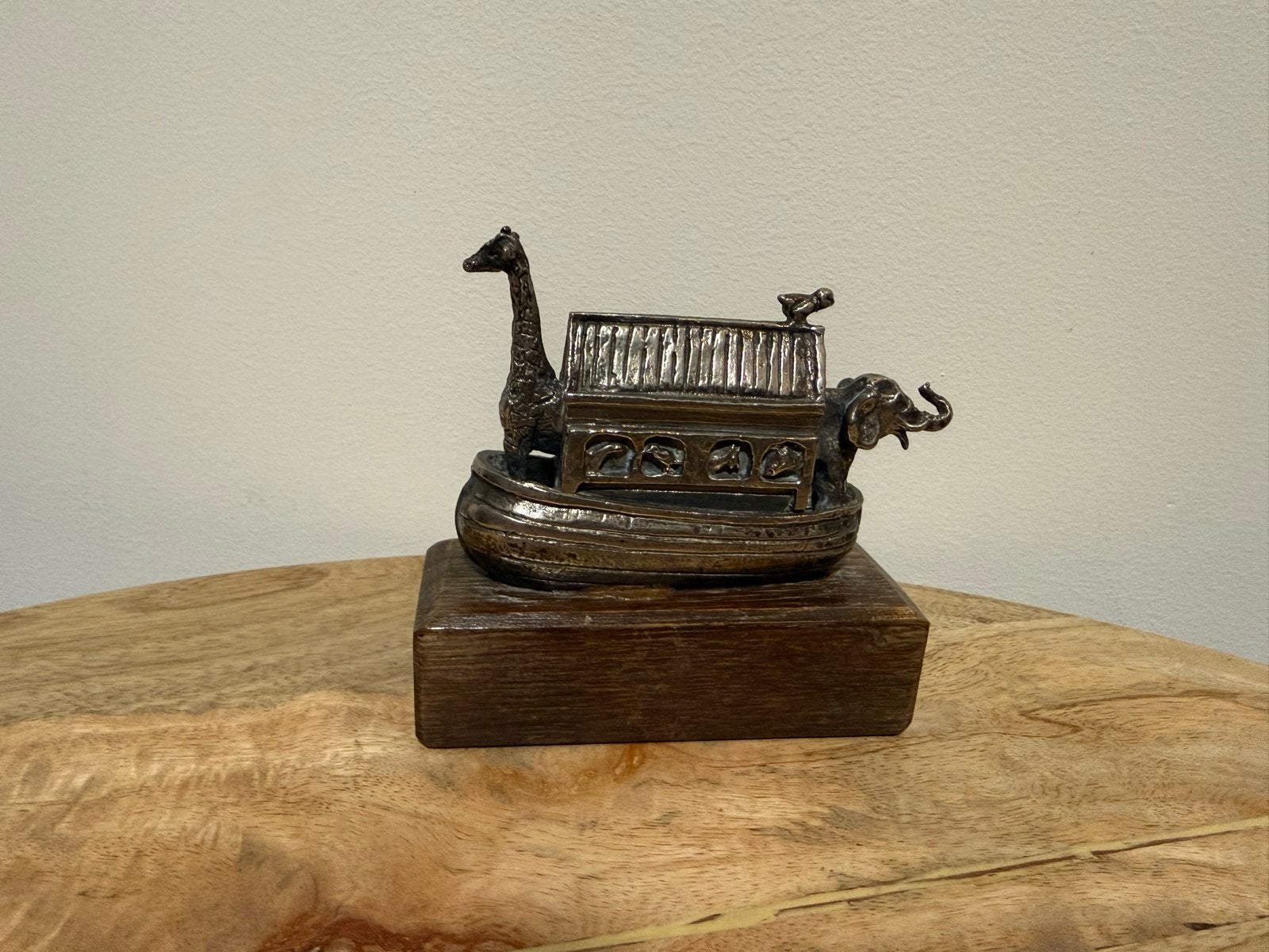 WNF Tinnen Beeldje Ark van Noach (Jubileum 1987) – op sokkel, Antiek en Kunst, Ophalen of Verzenden