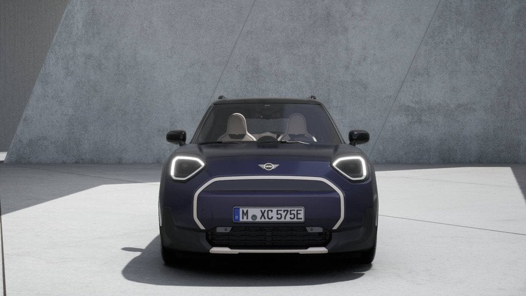 MINI Aceman E / Favoured / Pakket L / 19" Eternal Spoke 2-to, Auto's, Mini, Zwart, Aceman, Nieuw, SUV of Terreinwagen