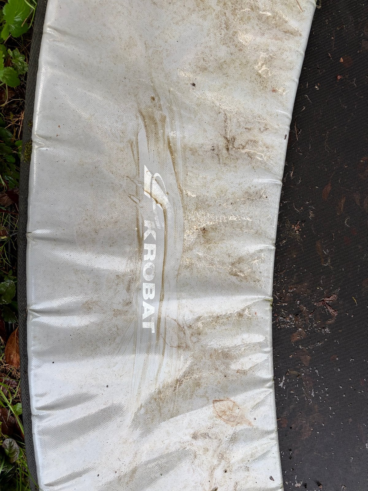 AKROBAT Inground Trampoline - 430 CM met cover, Ophalen, Gebruikt