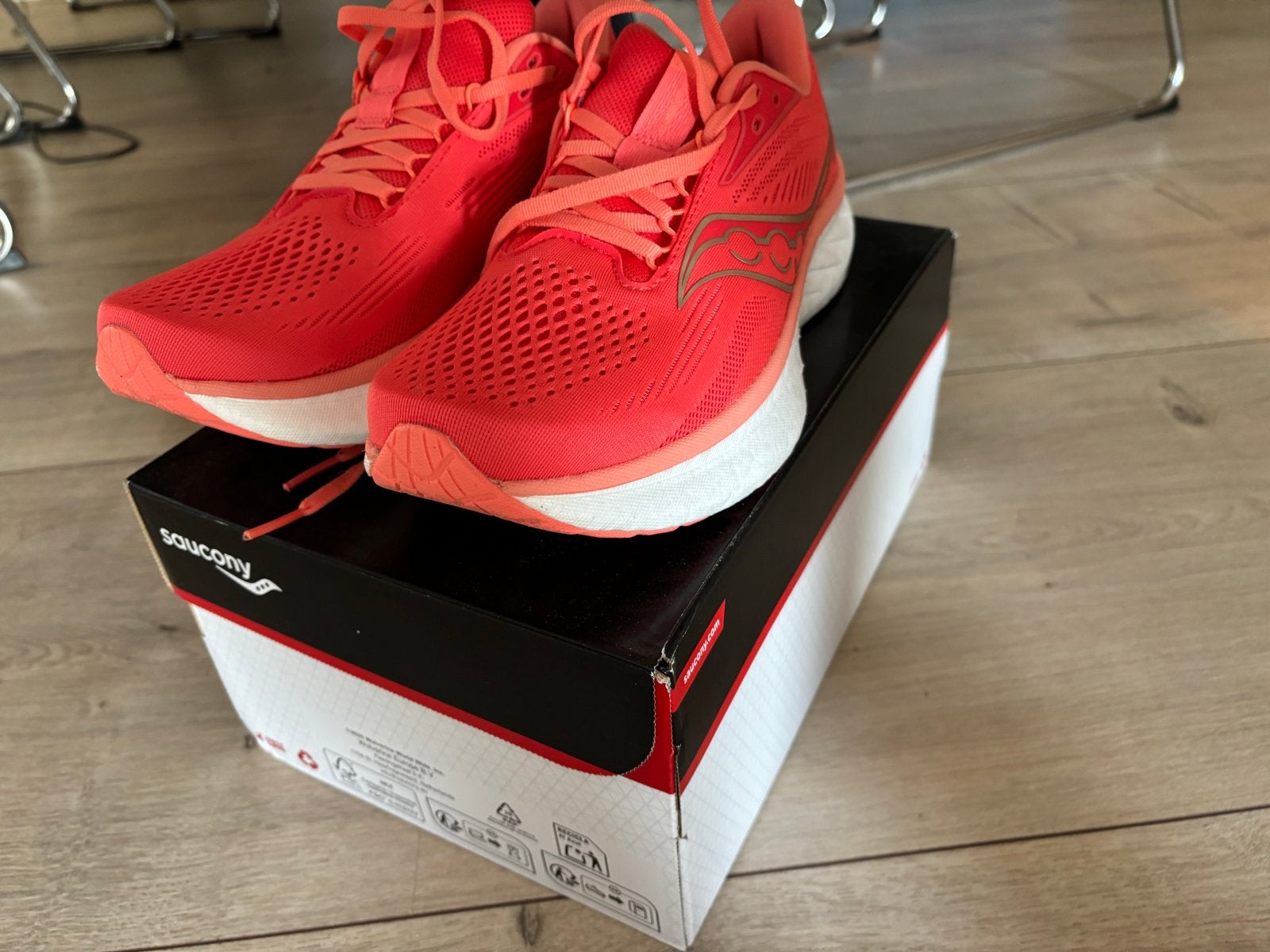 Saucony Guide 18, maat 40, Hardloopschoenen, Zo goed als nieuw, Hardlopen, Saucony