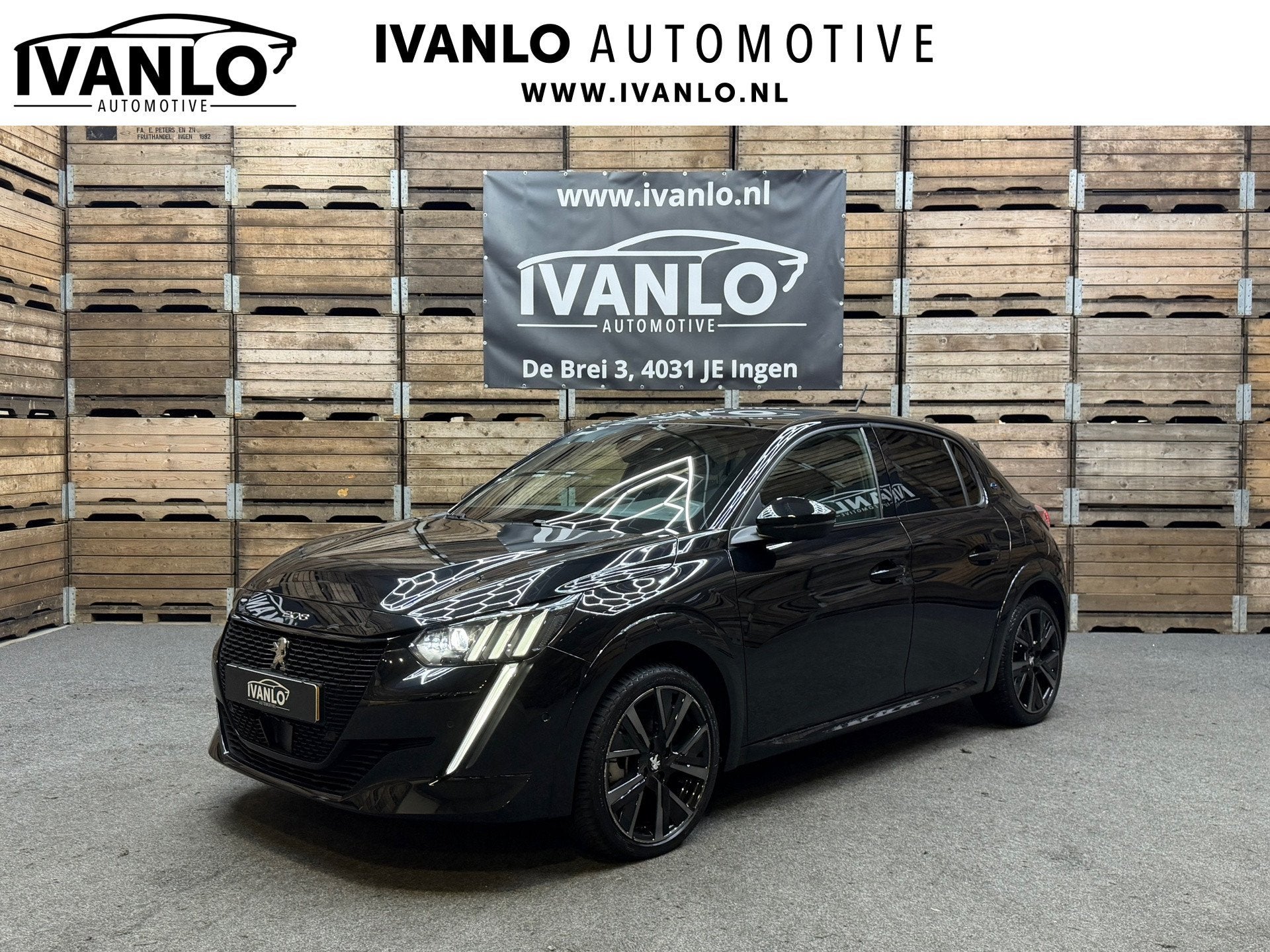 Peugeot E-208 EV GT 350 50 kWh, 17"LM, Panorama, Camera, Cru, Dealer onderhouden, 136 pk, Gebruikt, Leder en Stof