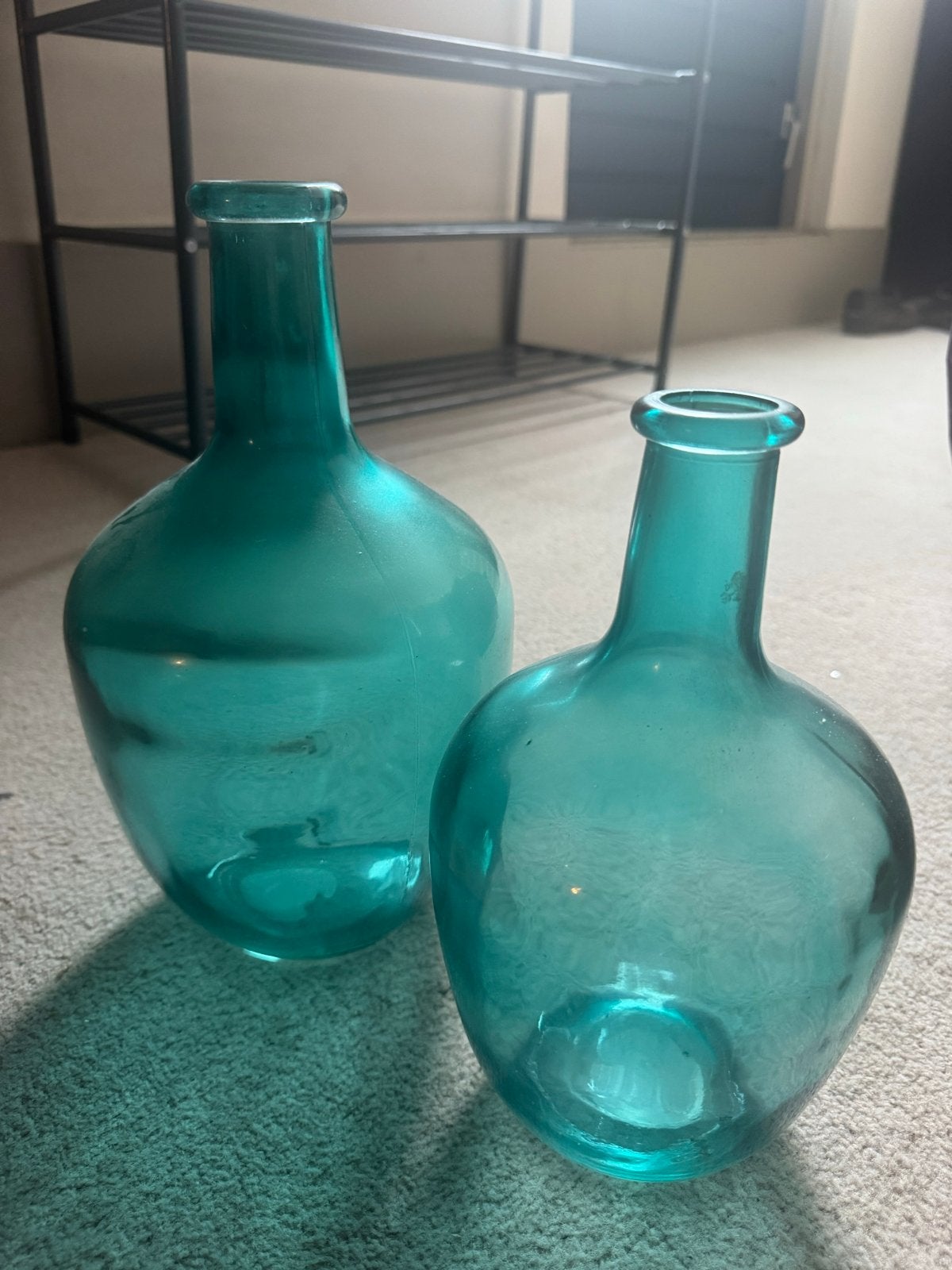 Set van 2 decoratieve turquoise glazen flessen, Huis en Inrichting, Ophalen of Verzenden