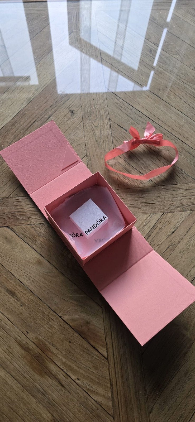 Pandora ring met hartje, Sieraden, Tassen en Uiterlijk, Ringen, Zo goed als nieuw, 17 tot 18, Dame, Goud