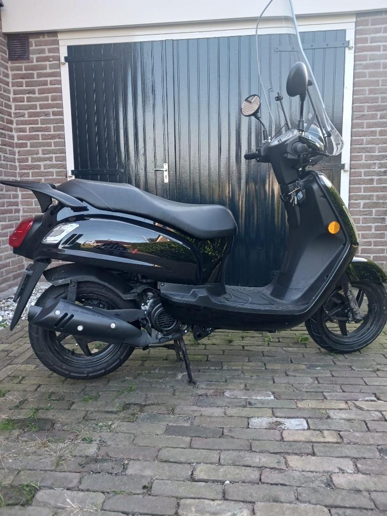 Sym Fiddle II M4 EURO 5, Fietsen en Brommers, Scooters | SYM, Ophalen, Maximaal 45 km/u, Zo goed als nieuw, Benzine