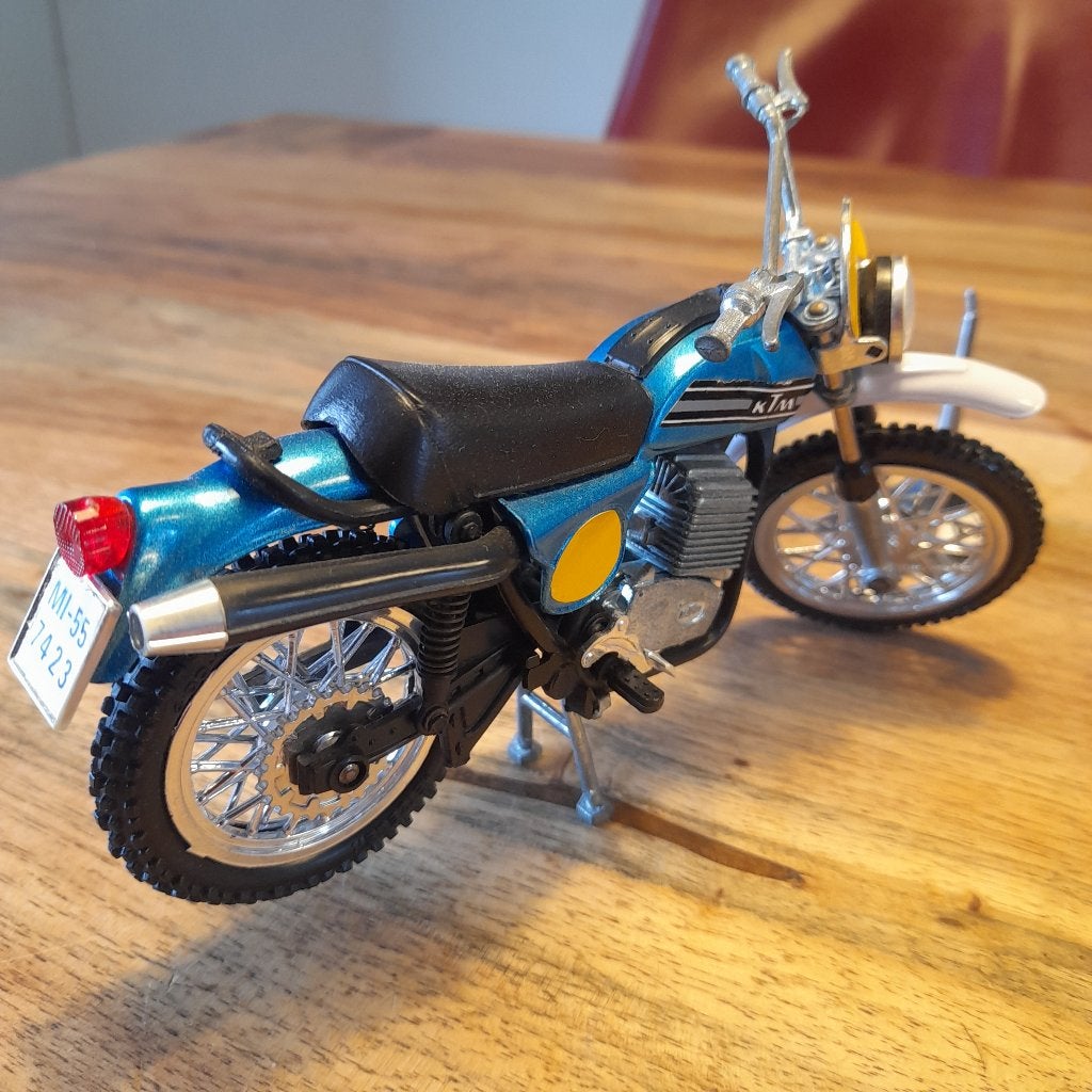 Polistil KTM 400 Enduro. 1 op 15, Ophalen of Verzenden, Zo goed als nieuw, Motor